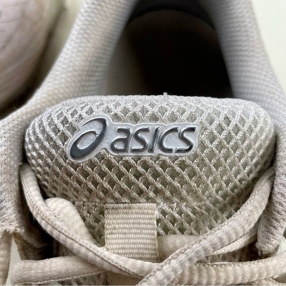 ASICS white Running Shoes - Picture 4 of 5